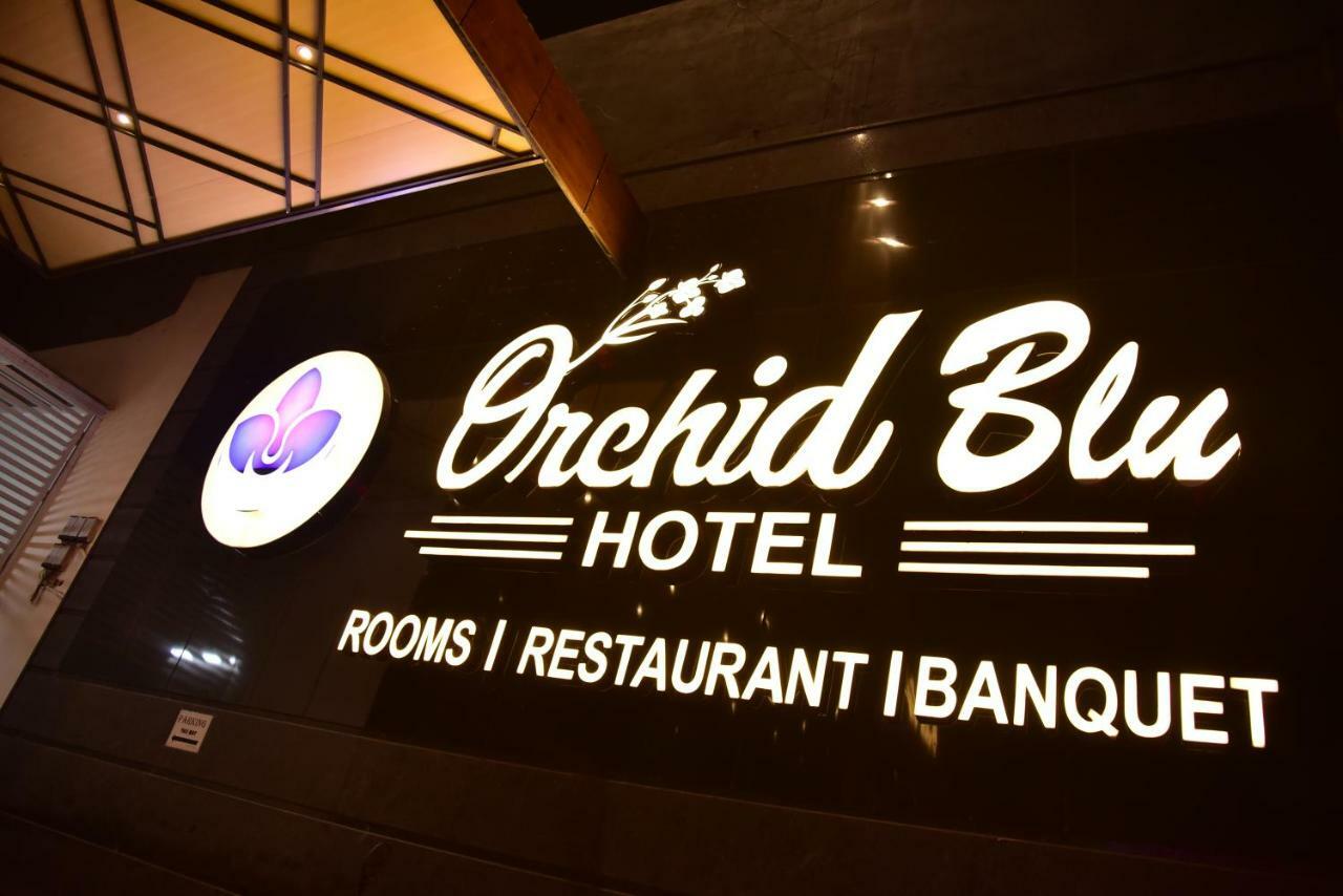 Hotel Orchid Blu Алигарх Экстерьер фото